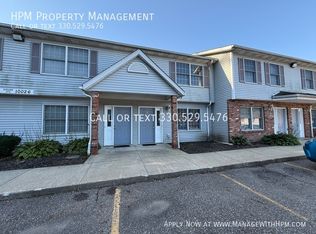 10002 Delores Dr #B, Streetsboro, OH