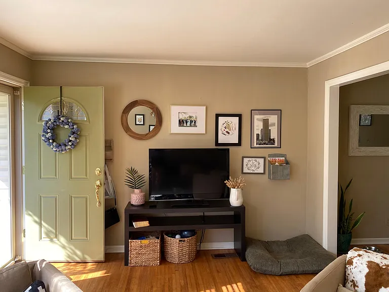 3717 S Cincinnati Ave — Photo 4