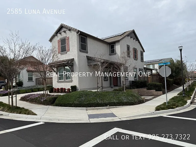 2585 Luna Ave — Photo 3