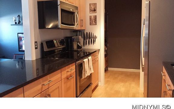 3rd image of 10 Foery Dr APT 106