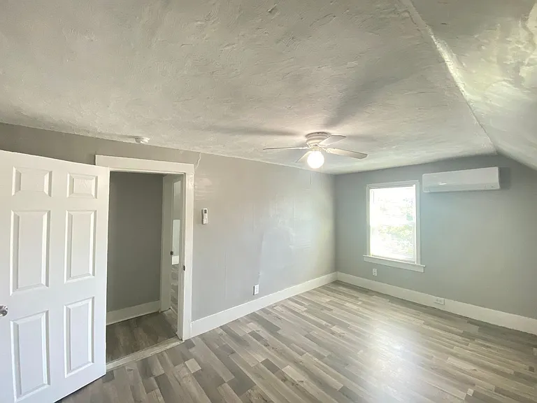 4 Shedds Ave — Photo 26