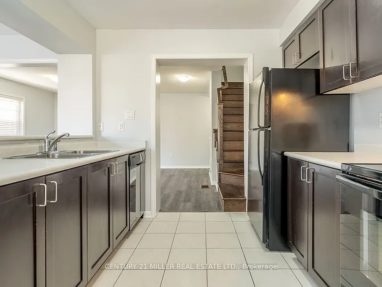 16 Suitor Ct — Photo 10