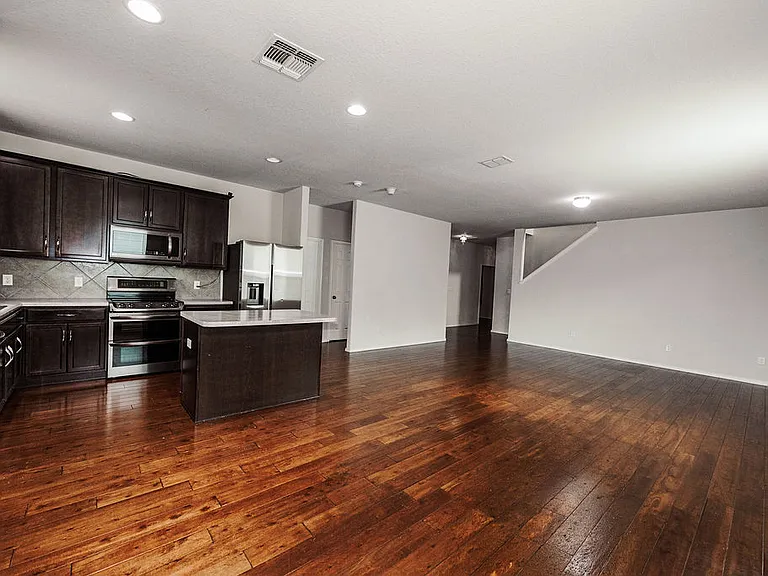 24370 Invitation Oak — Photo 12