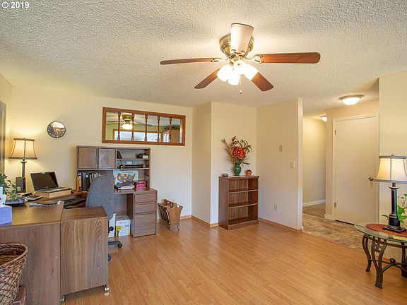 3rd image of 12808 NE 7th Ave