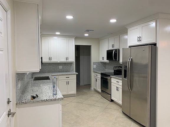 3rd image of 8308 N 56th Ave