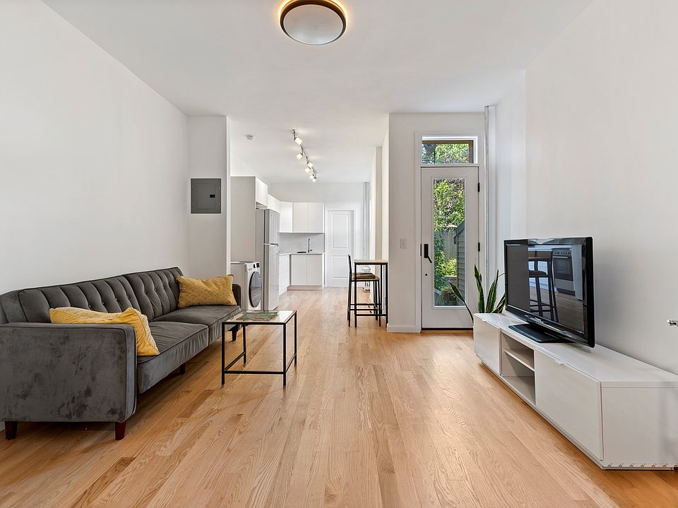 1st image of 456 Prospect Ave APT 1R