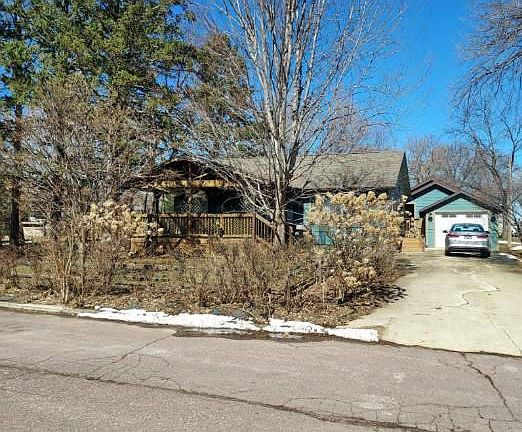 2nd image of 414 W Michigan Ave