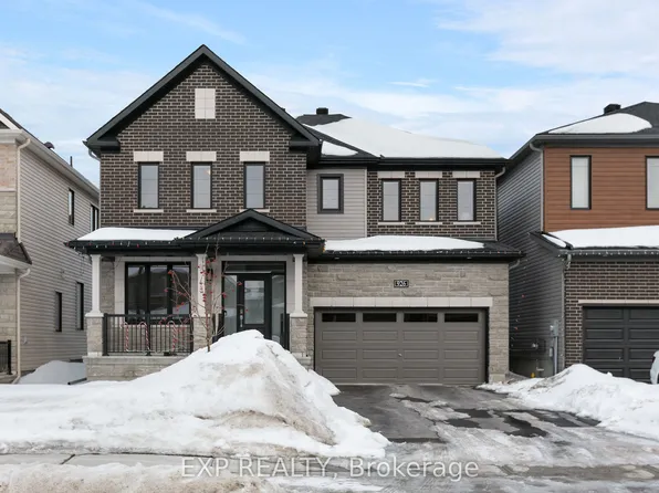 926 Lakeridge Dr, Ottawa, ON K4A 5P3