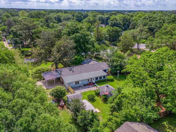 9661 Holsberry Rd, Pensacola, FL 32534