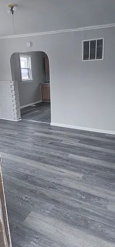 1391 James St Photo 1
