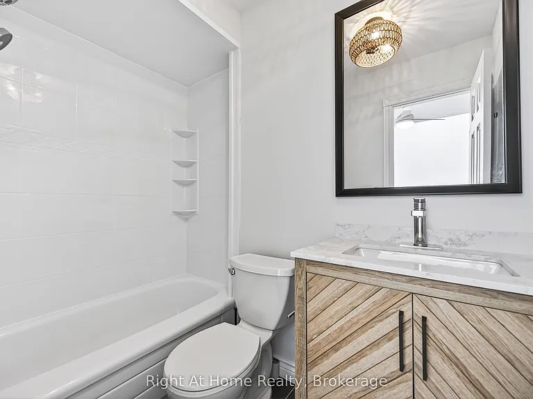 109 Brant St — Photo 5