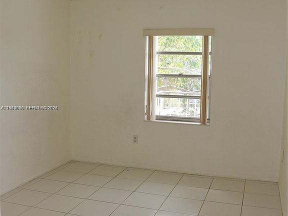 4th image of 9611 SW 77th Ave APT 306A