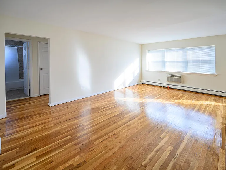 State Gardens — Photo 16