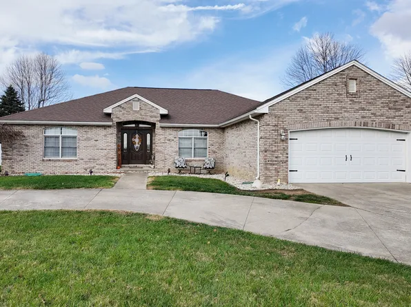 62 Bittersweet Ct, Seymour, IN 47274