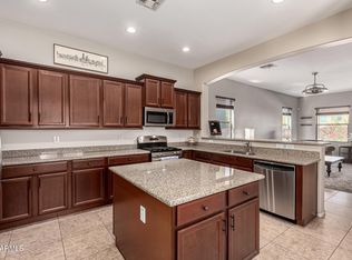 3914 E Constance Way, Phoenix, AZ 85042