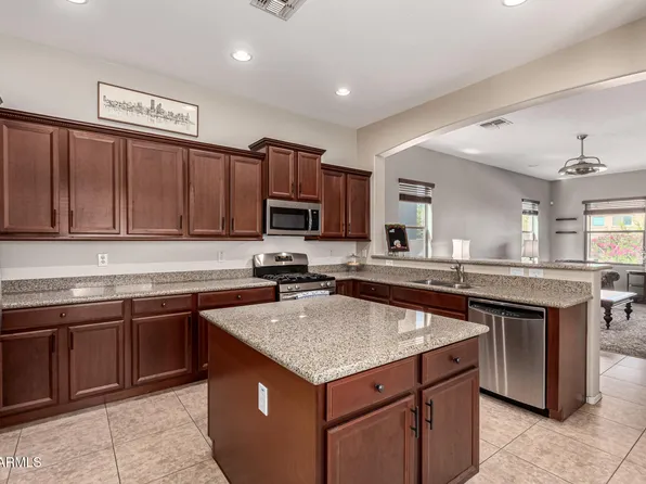 3914 E CONSTANCE Way, Phoenix, AZ 85042