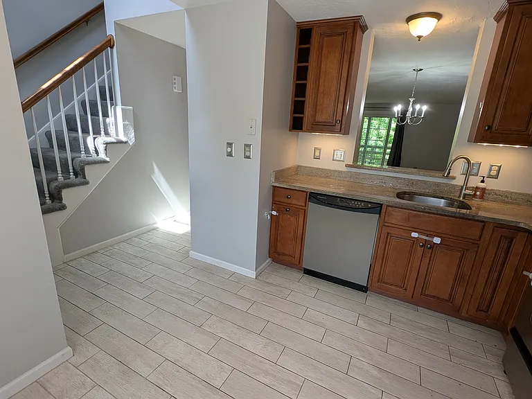 19 Country Village Way — Photo 16