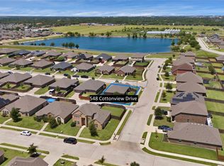 548 Cottonview Dr, Waxahachie, TX 75165