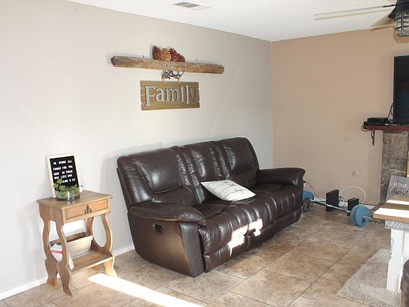 5th image of 44942 Logue Ave