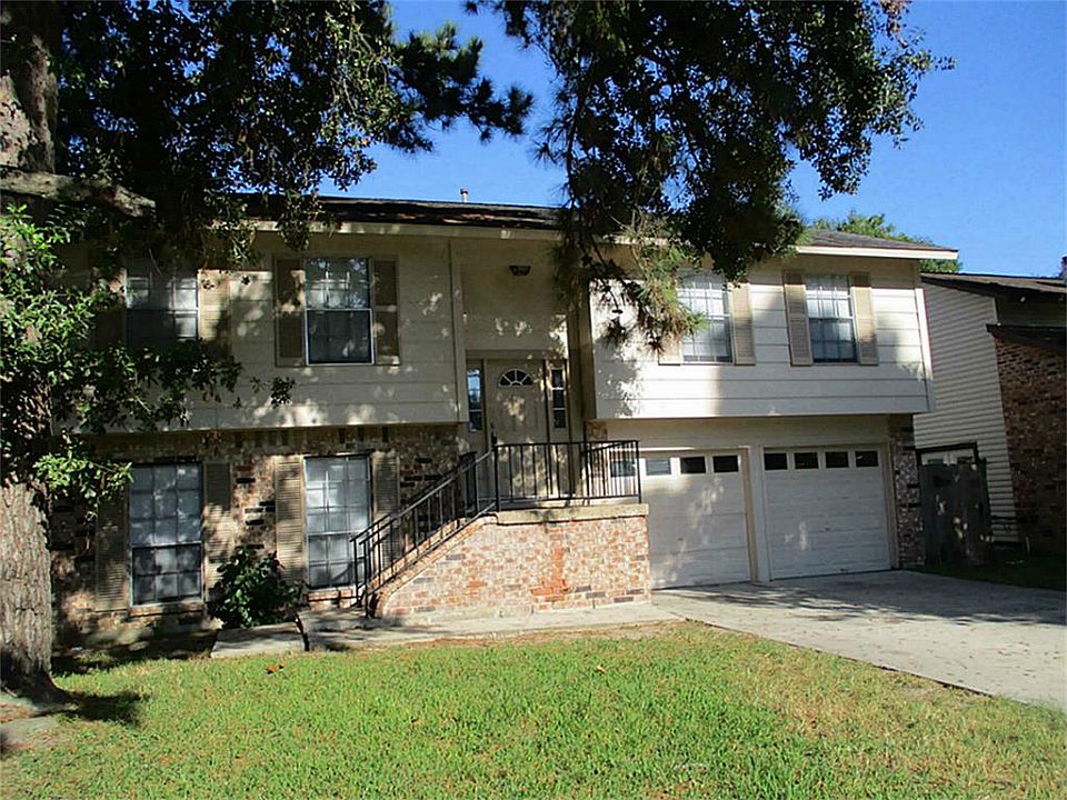 1st image of 15010 Cypress Falls Dr