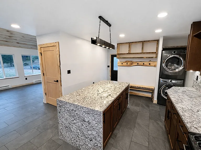 231 Rosebud Rd #A — Photo 5