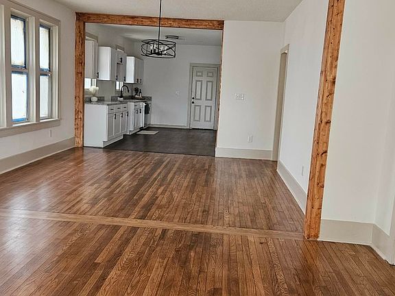 3rd image of 1036 Palermo Ave