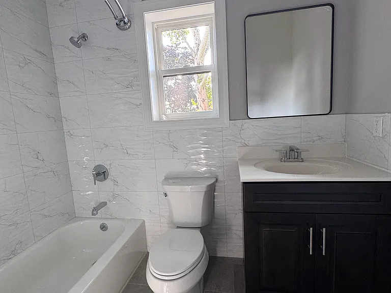253 Caswell Ave #2 — Photo 8