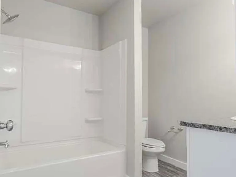 2910 Yellowstone Ct — Photo 6