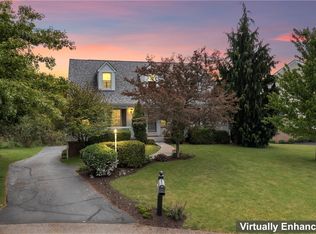 324 Bridlewood Ct, Canonsburg, PA 15317