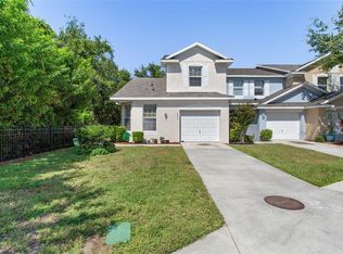 9902 Carlsdale Dr, Riverview, FL 33578