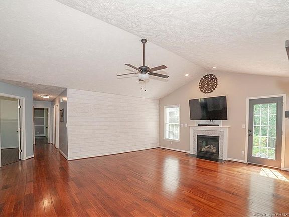 4th image of 3513 Bracebridge Ct