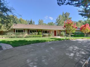12823 La Barranca Rd, Los Altos Hills, CA 94022