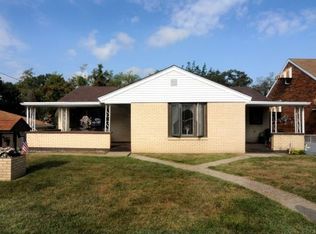 222 Hester Ave, Mc Kees Rocks, PA 15136