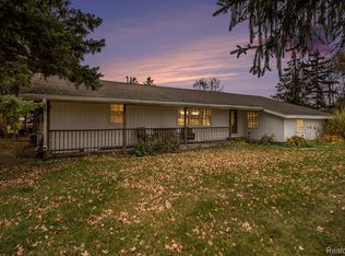 9761 Britton Hwy, Tecumseh, MI 49286