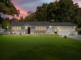 60 Shore Dr, New Windsor, NY 12553