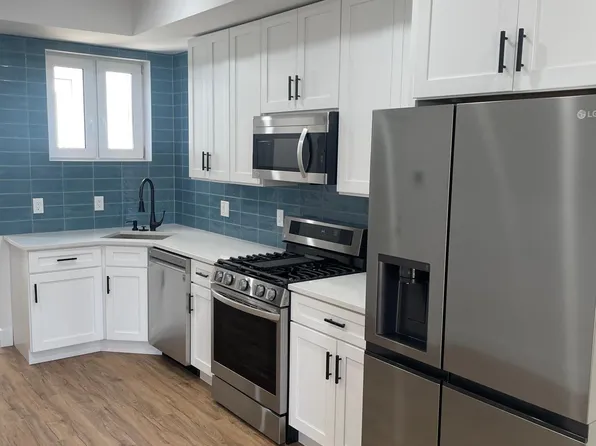 2203 W Thompson St, Philadelphia, PA