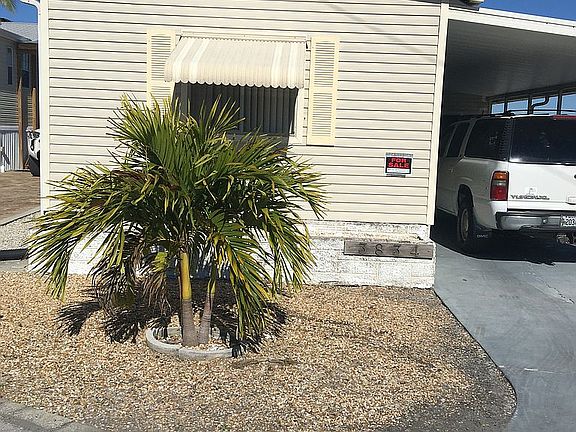 5th image of 3834 Dewberry Ln