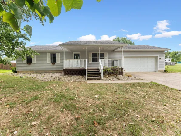 205 Douglas Cir, Georgetown, OH 45121