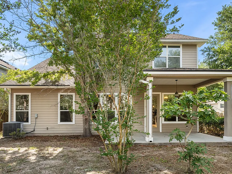 8223 NW 53rd St — Photo 38