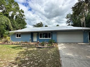 8917 W Riverglen Ct, Homosassa, FL 34448