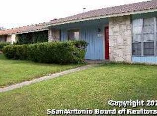 6526 Spring Rose St, San Antonio, TX 78249
