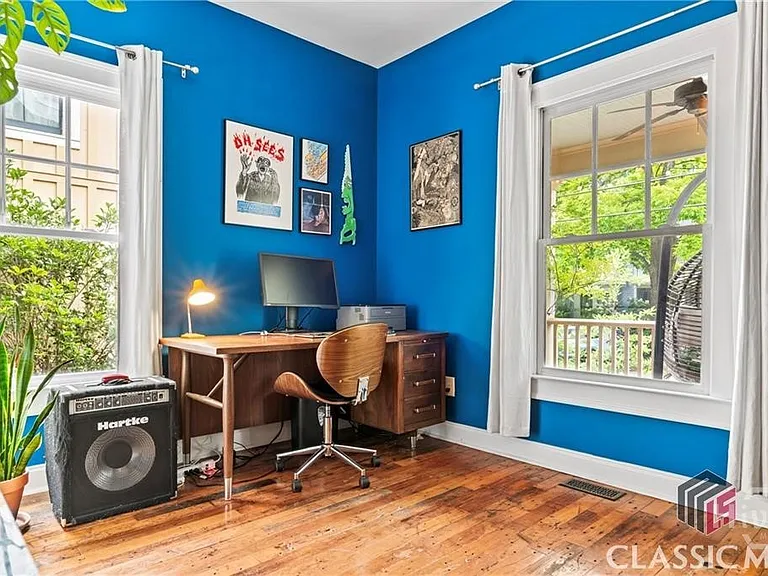 325 Lyndon Ave — Photo 8