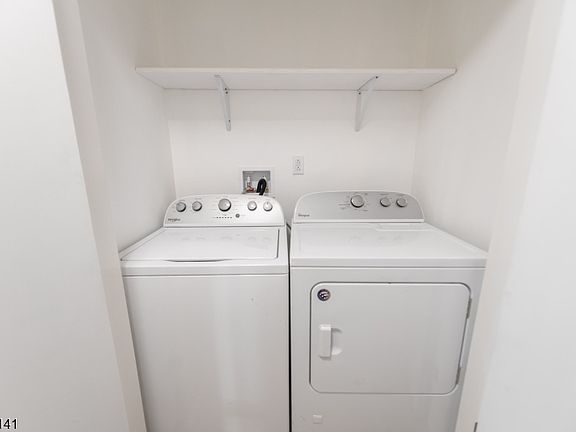 5th image of 37 Spencer Pl #2
