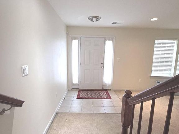3rd image of 9324 Esplanade Ct
