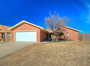 411 W Crooked Branch Way, Mustang, OK 73064