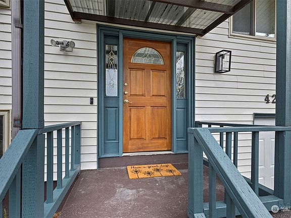4th image of 428 NW 8th Avenue