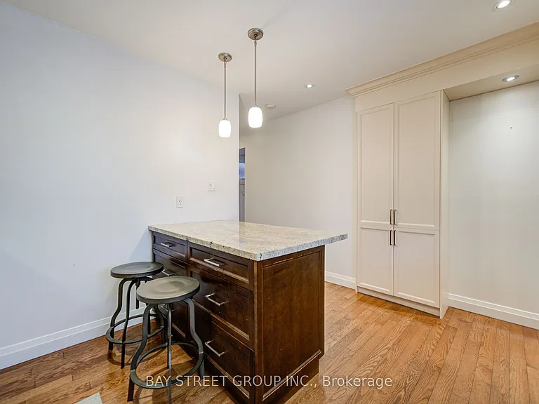 95 Hopedale Ave — Photo 20
