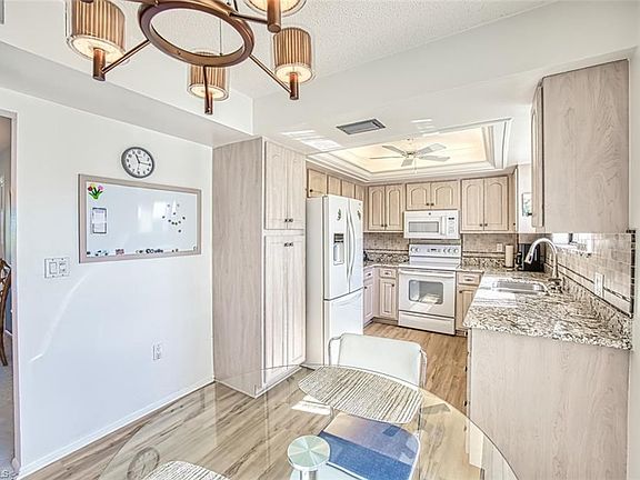 5th image of 7430 Lake Breeze DR #214