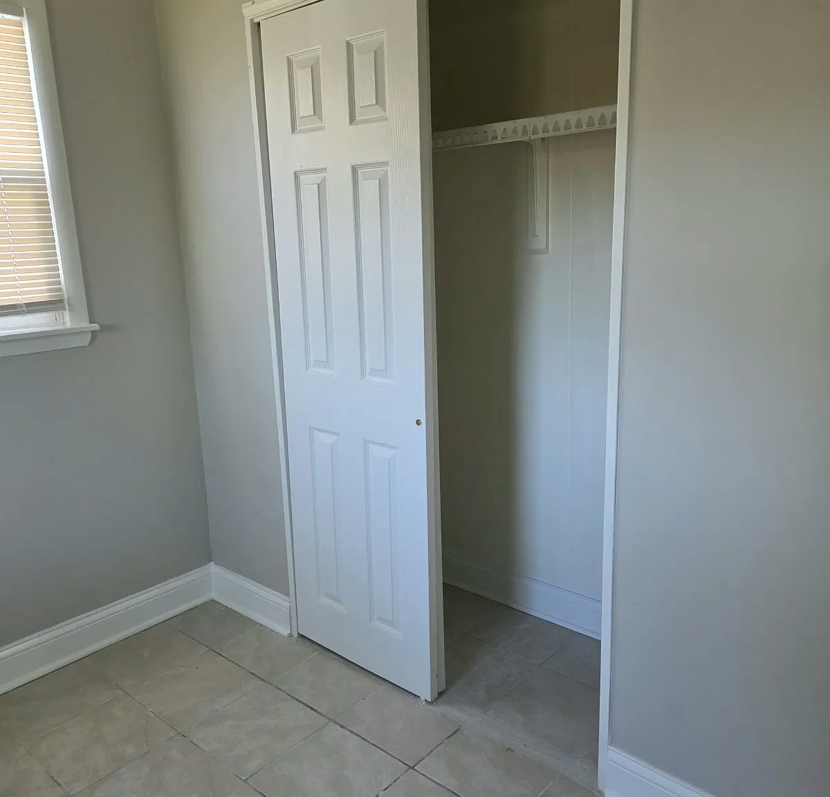 3 bed, 936 sqft, $1,295 — Photo 4