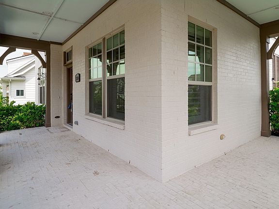 3rd image of 2300 Tremont Blvd